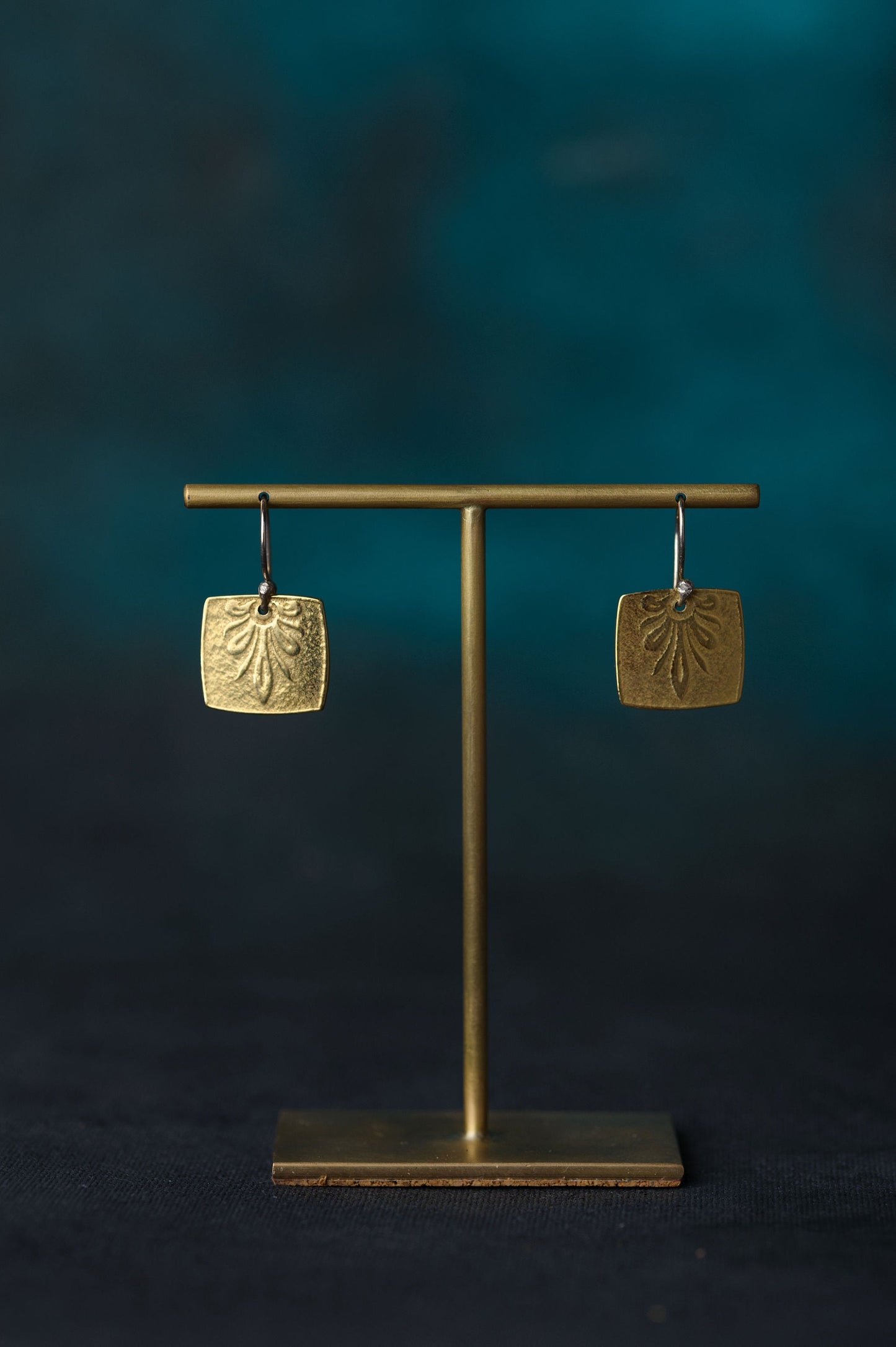 Annette - Set of 3 Solid Brass Jewellery Display T-Bar Stands, 8 mm, 120 mm, and 180mm high