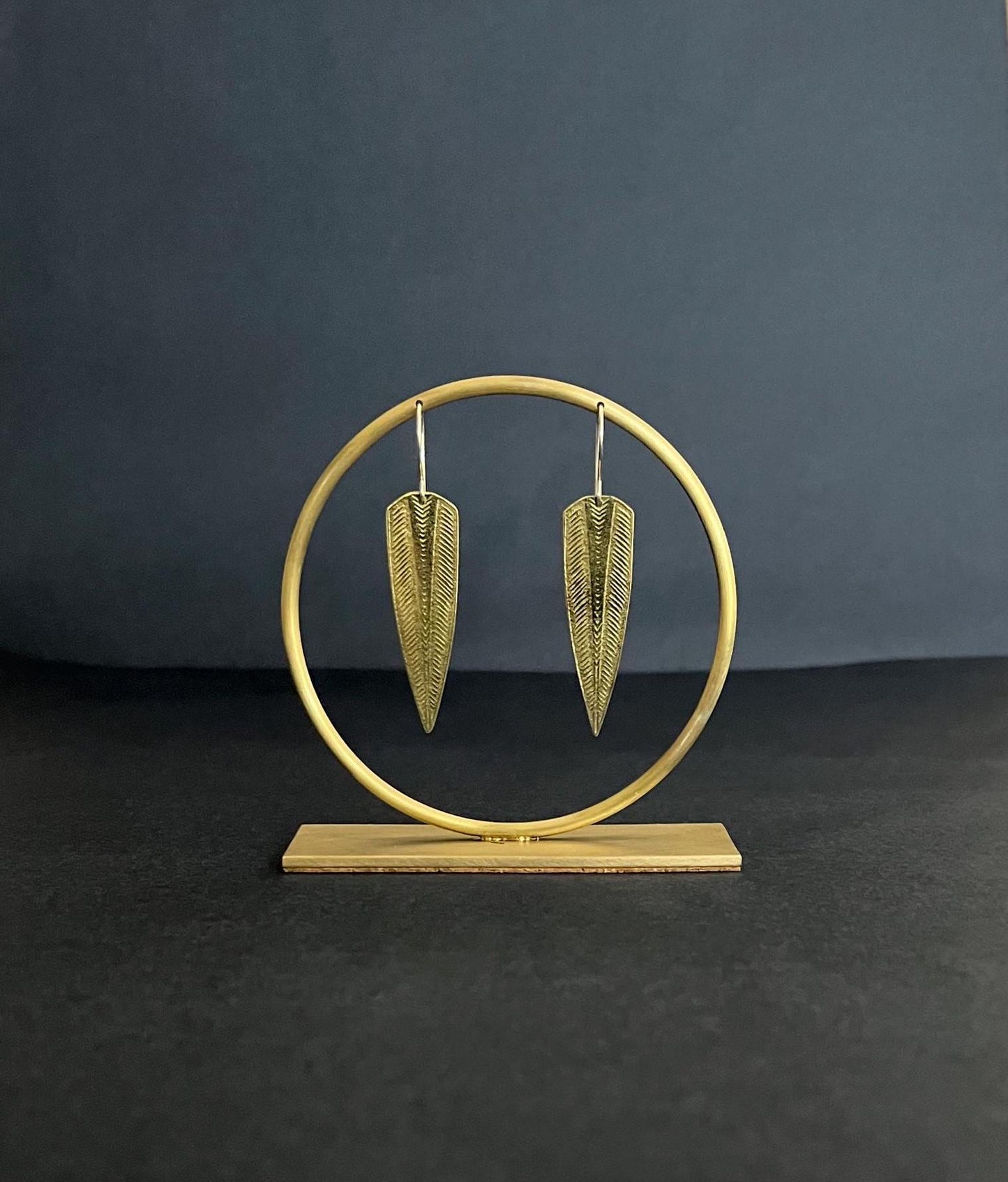 Ida - Solid Brass Circle Earring Stand Medium