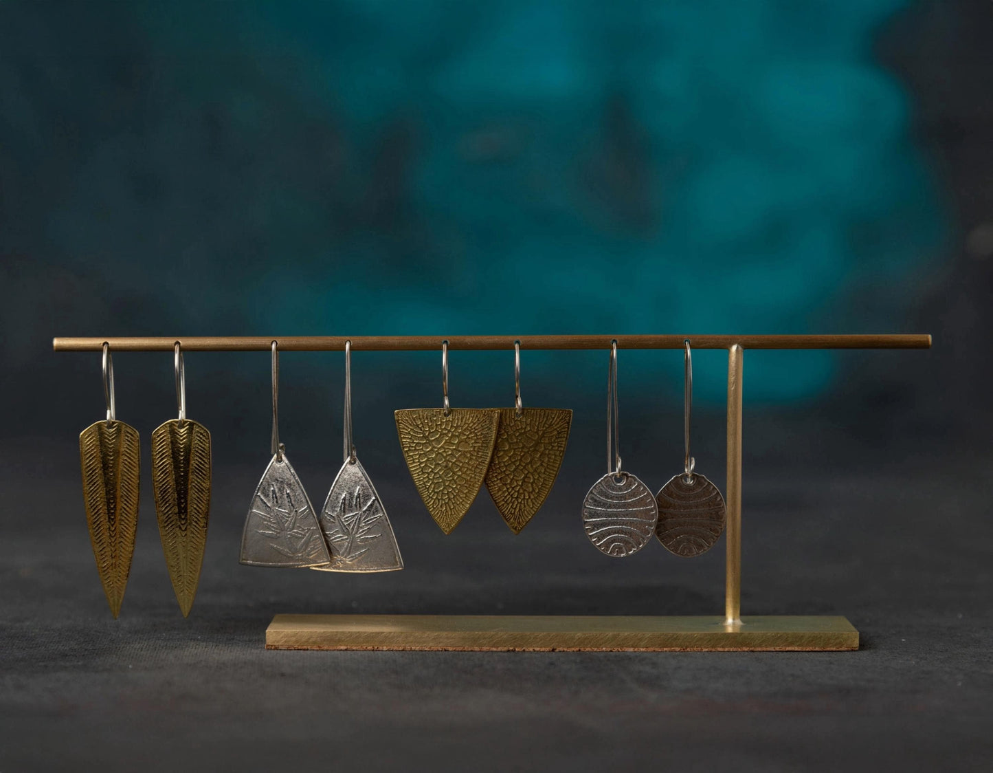 Georgia - Asymmetric Solid Brass Earrings Display Stand