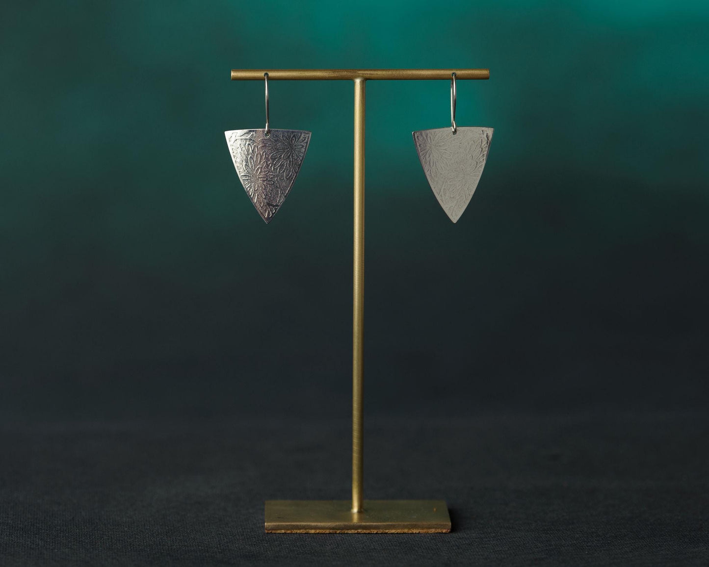 Janet - Solid Brass T-Bar Earring Stand 120 mm Tall, 5 Variations Available