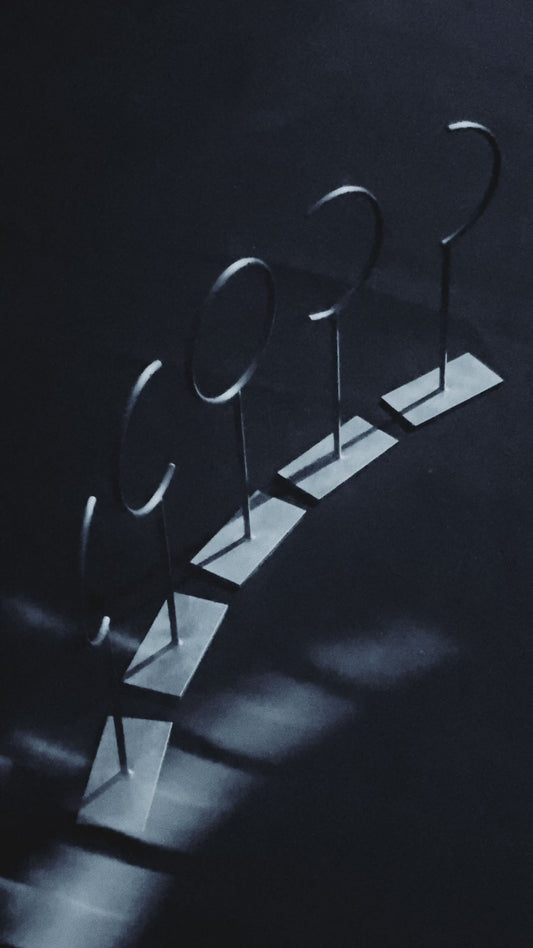 Diana moon phases earring display set